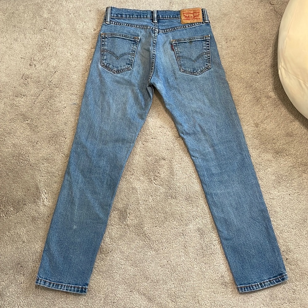 Levi’s Straight Leg Jeans